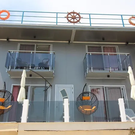 Apartment Yacht *